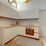 Family By Buena Vista Apartment