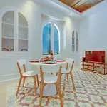 Apartment Family By Buena Vista